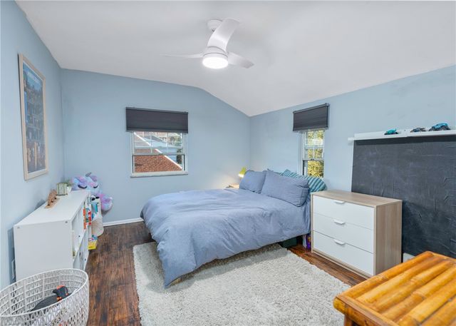 2211 Lucina Ave, Overbrook, PA 15210