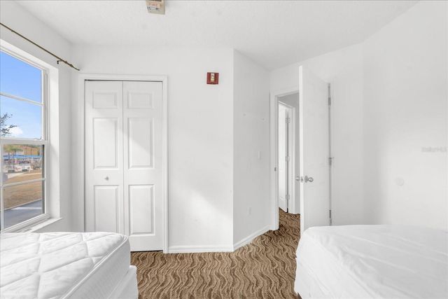 1001 PARK RIDGE CIRCLE, Kissimmee, FL 34746