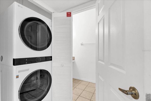 1001 PARK RIDGE CIRCLE, Kissimmee, FL 34746