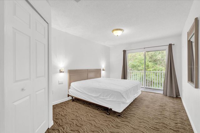 1001 PARK RIDGE CIRCLE, Kissimmee, FL 34746