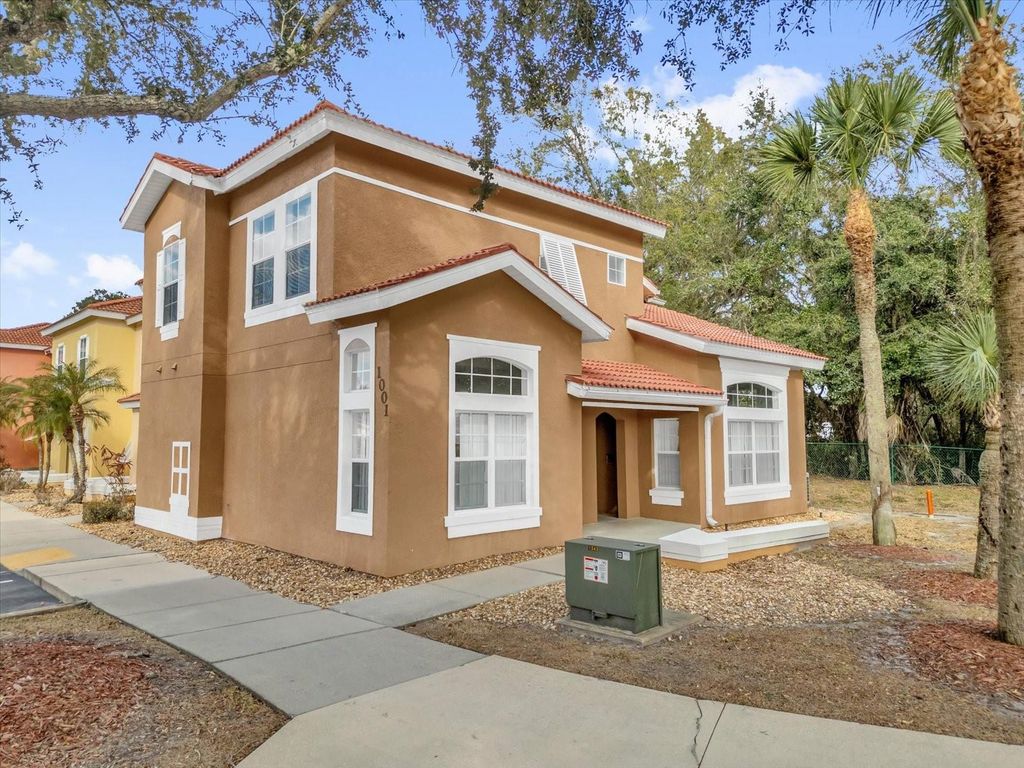 1001 PARK RIDGE CIRCLE, Kissimmee, FL 34746