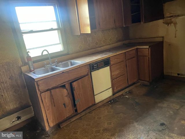 455 MAURICE RIVER PKY, Vineland, NJ 08360