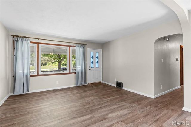 1170 Margaret Lane, Olivette, MO 63132