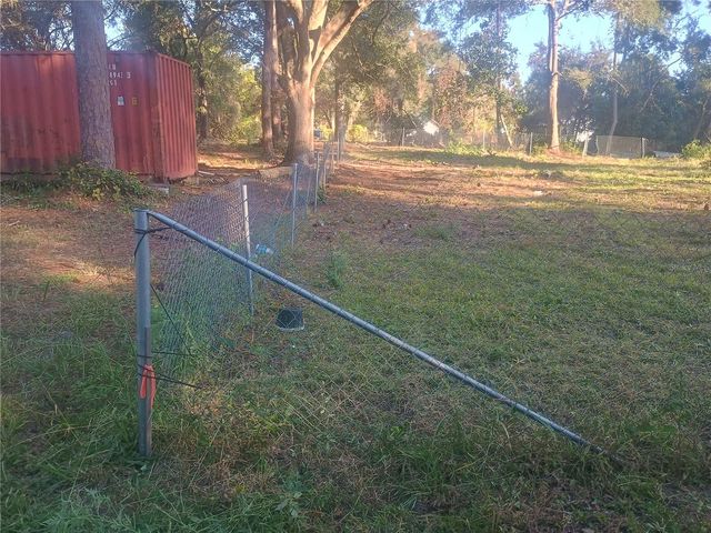 27847 VEVA AVENUE, Paisley, FL 32767