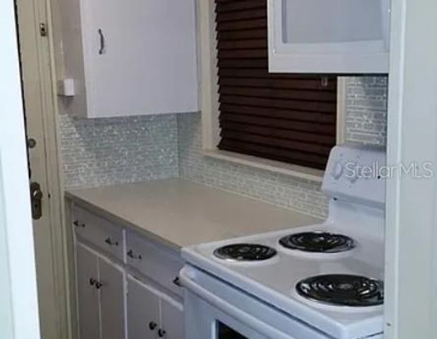 4 E HARVARD STREET, Orlando, FL 32804