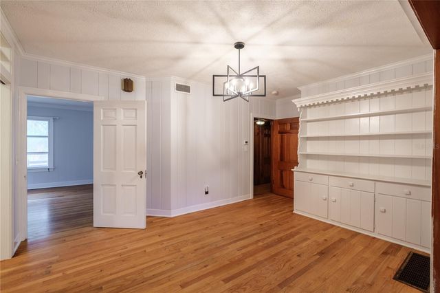 4 E HARVARD STREET, Orlando, FL 32804