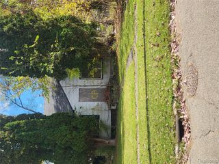 3722 Sterling Street, Flint, MI 48504