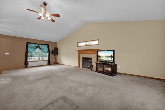 7745 Lerner Drive, Blacklick, OH 43004