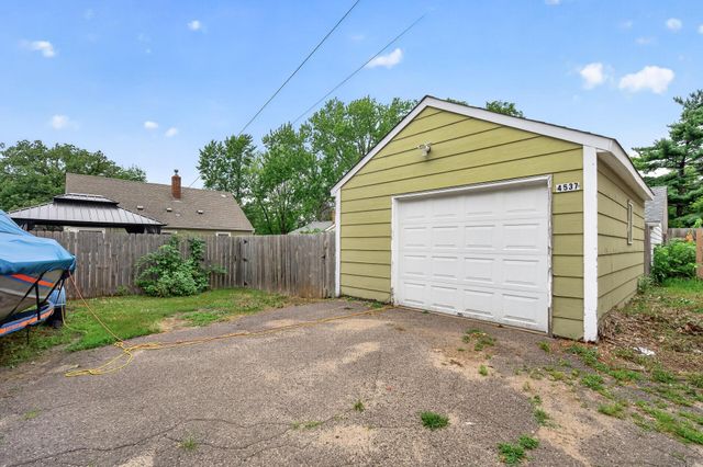 4537 6th Street NE, Columbia Heights, MN 55421