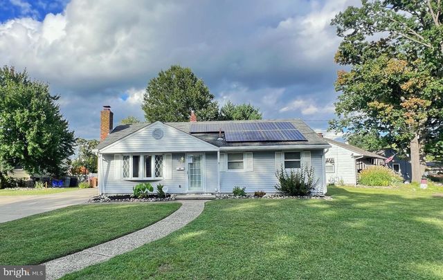 205 PHILLIPS AVE, Magnolia, NJ 08049