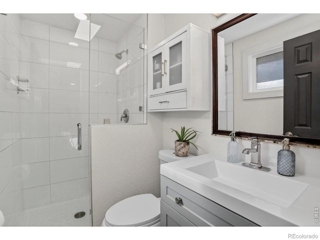 2016 W Lake Street, Fort Collins, CO 80521