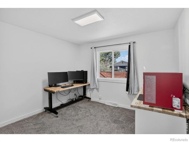 2016 W Lake Street, Fort Collins, CO 80521