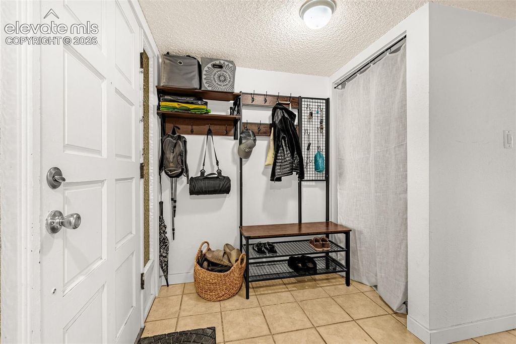 1018 Fontmore Road C, Colorado Springs, CO 80904 — photo 2