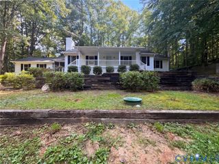 5602 S Garden Rd, Providence Forge, VA 23140