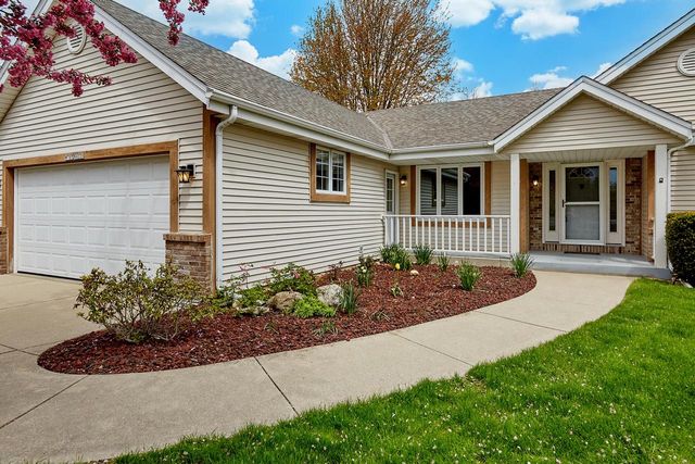 W265N6770 Yarotta CIRCLE, Lisbon, WI 53089