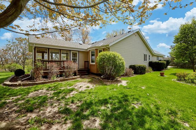 W265N6770 Yarotta CIRCLE, Lisbon, WI 53089