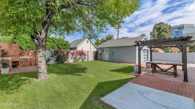 114 W WINDSOR Avenue, Phoenix, AZ 85003