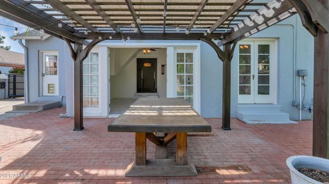 114 W WINDSOR Avenue, Phoenix, AZ 85003