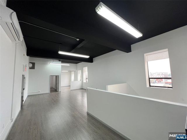 400 38th Street 402, Union City, NJ 07087