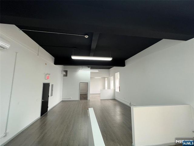 400 38th Street 402, Union City, NJ 07087