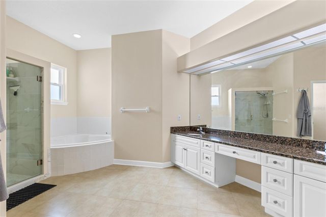 683 OAK HOLLOW WAY, Altamonte Springs, FL 32714