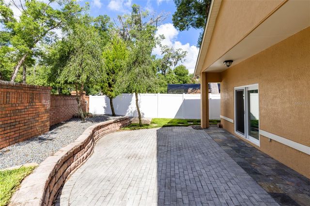 683 OAK HOLLOW WAY, Altamonte Springs, FL 32714