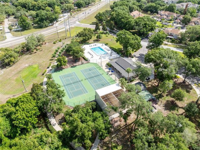 683 OAK HOLLOW WAY, Altamonte Springs, FL 32714