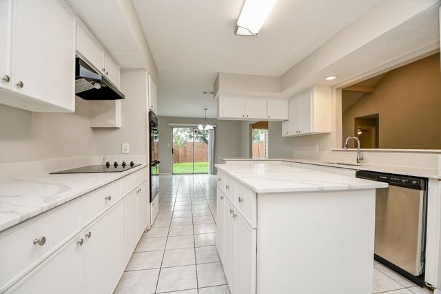 11411 Pepperdine Lane, Houston, TX 77071