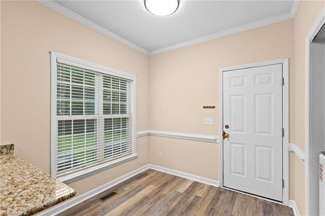 129 Walnut Avenue, Yadkinville, NC 27055