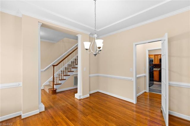 129 Walnut Avenue, Yadkinville, NC 27055