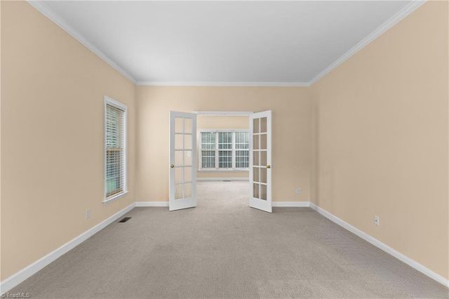 129 Walnut Avenue, Yadkinville, NC 27055