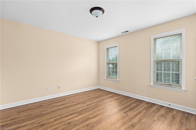 129 Walnut Avenue, Yadkinville, NC 27055