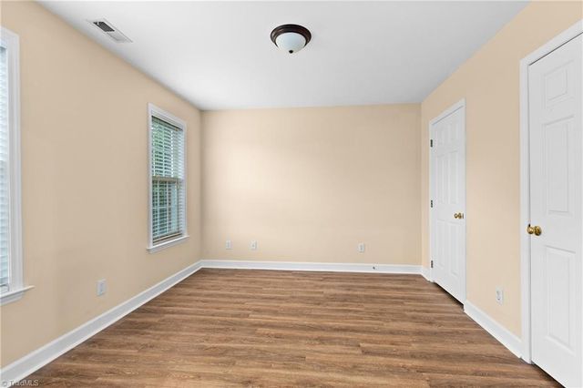 129 Walnut Avenue, Yadkinville, NC 27055