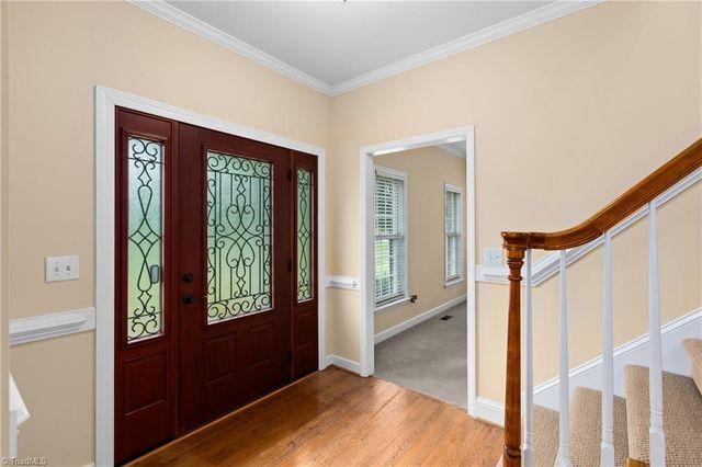 129 Walnut Avenue, Yadkinville, NC 27055