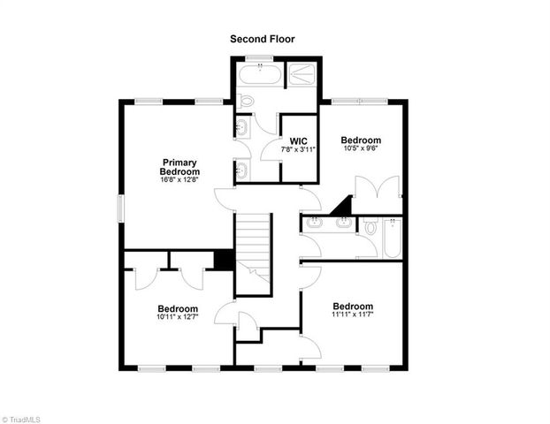 129 Walnut Avenue, Yadkinville, NC 27055