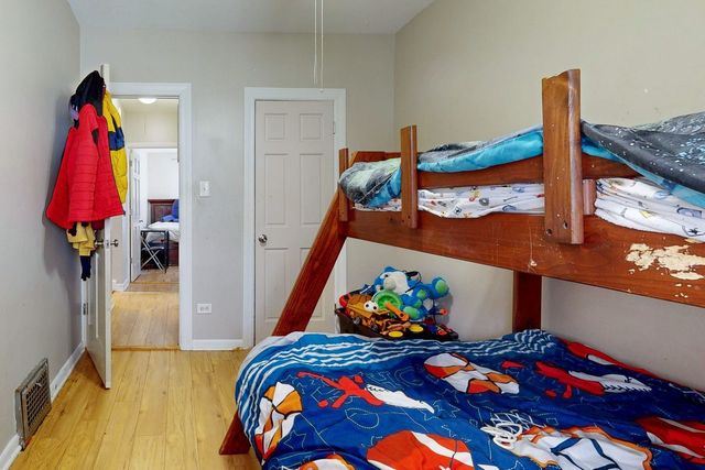 9516 S Yale Avenue, Chicago, IL 60628