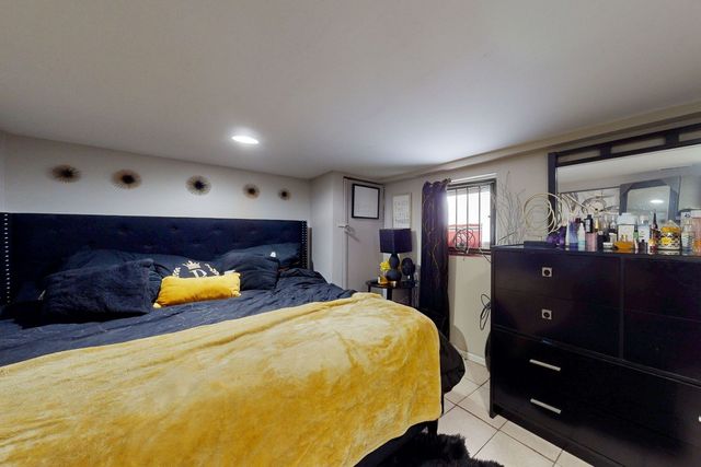 9516 S Yale Avenue, Chicago, IL 60628