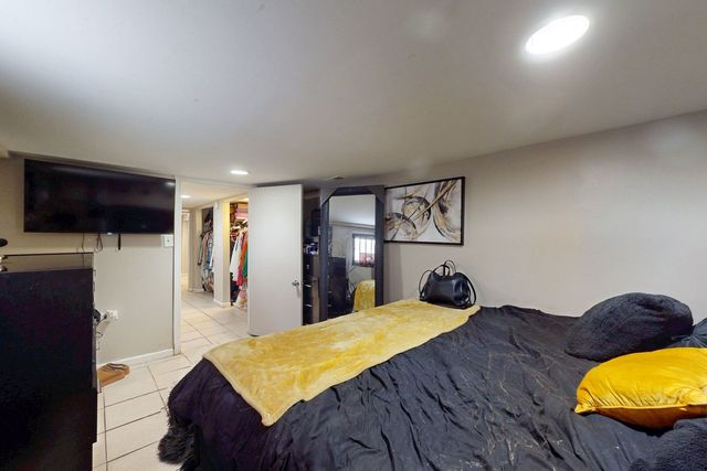 9516 S Yale Avenue, Chicago, IL 60628