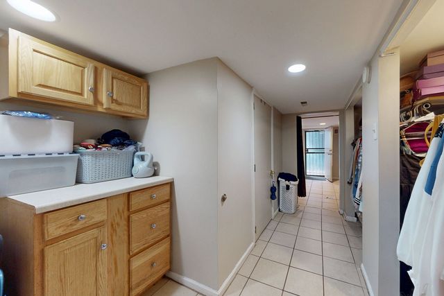 9516 S Yale Avenue, Chicago, IL 60628