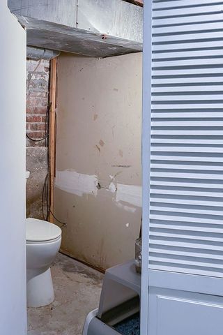 9516 S Yale Avenue, Chicago, IL 60628