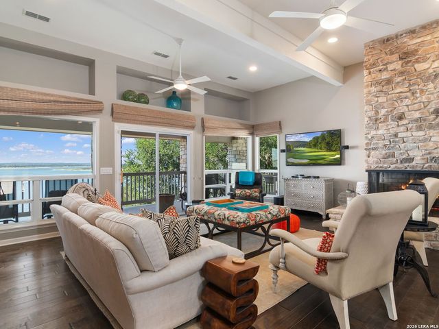 2910 Colleen Drive, Canyon Lake, TX 78133