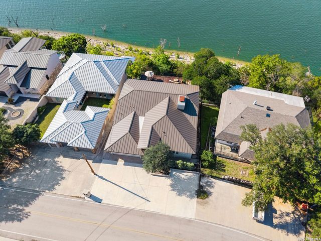 2910 Colleen Drive, Canyon Lake, TX 78133