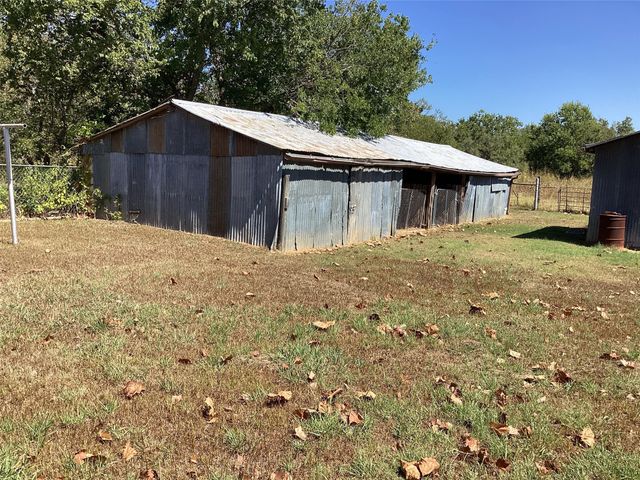409 3rd Street, Blanket, TX 76432