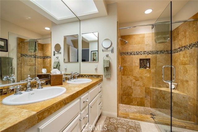 236 Wild Horse Drive, Palm Desert, CA 92211