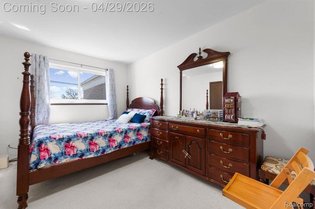 36338 Clifford Drive, Sterling Heights, MI 48312