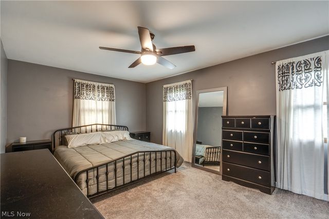 2635 Daffodil Street NE, Canton, OH 44705