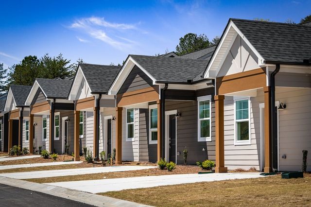 Unit 27 Grove Loop, Blue Ridge, GA 30513