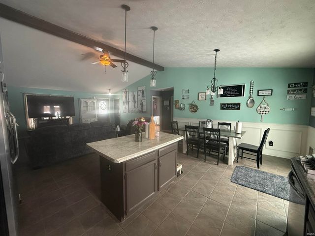 140 Arlington Avenue, Dunkirk, IN 47336