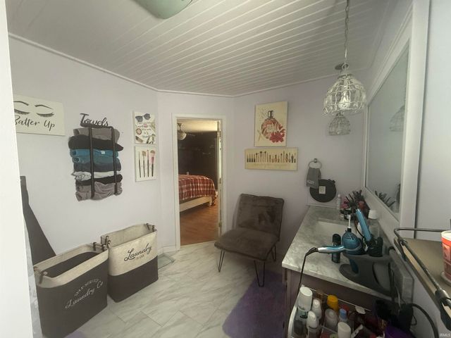 140 Arlington Avenue, Dunkirk, IN 47336