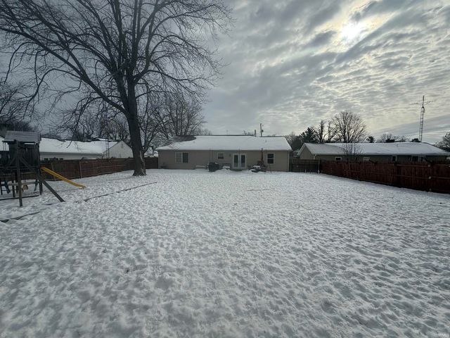 140 Arlington Avenue, Dunkirk, IN 47336